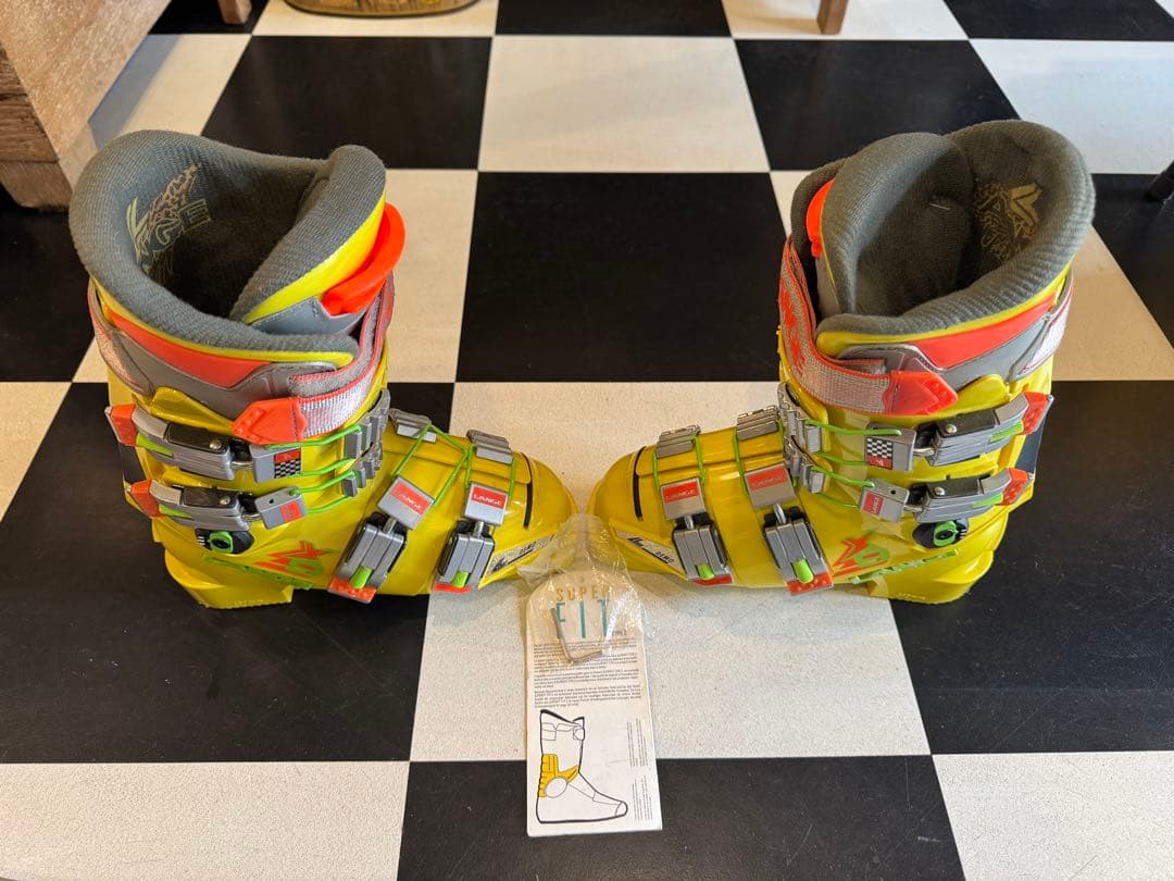 LANGE ラング スキーブーツ　イエロー　子供用