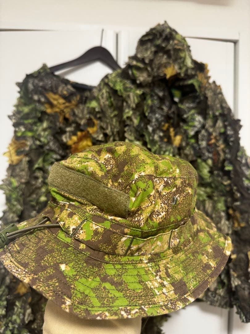 カベラス製　実物メーカー　ギリースーツ　フード上下セット　Mサイズ　おまけ有