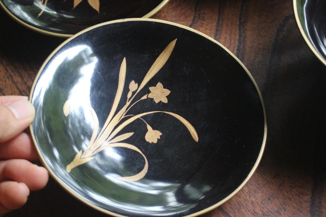 時代朱漆に内見返絵替わり草花蒔絵のお椀5点（検輪島塗蒔絵椀雑煮椀