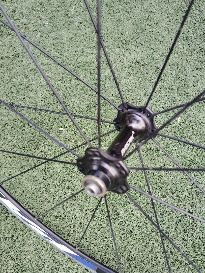 PASAK 700c クリンチャー、リムブレーキ用ホイールセット