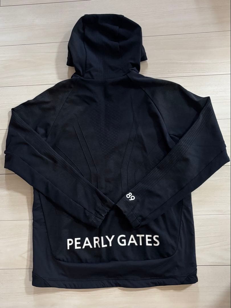 パーリーゲイツ　ジップアップアウター　フード付き