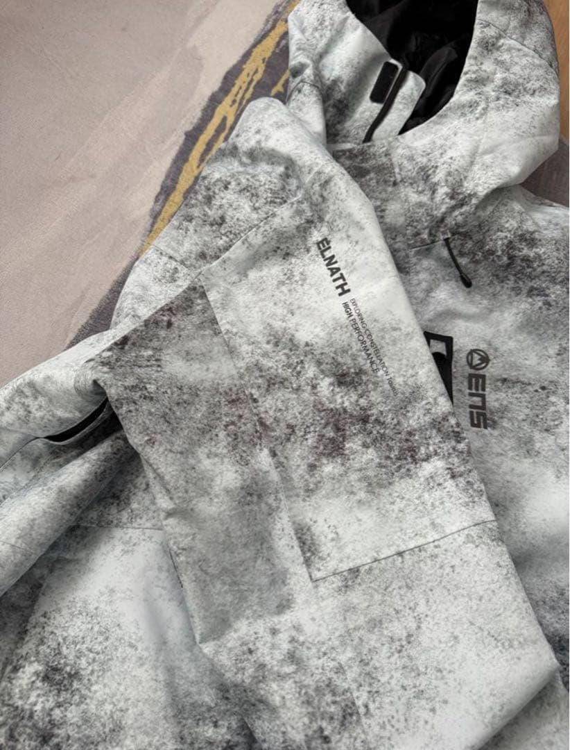 elnath エレナス スノーボード•スキー用ウェア