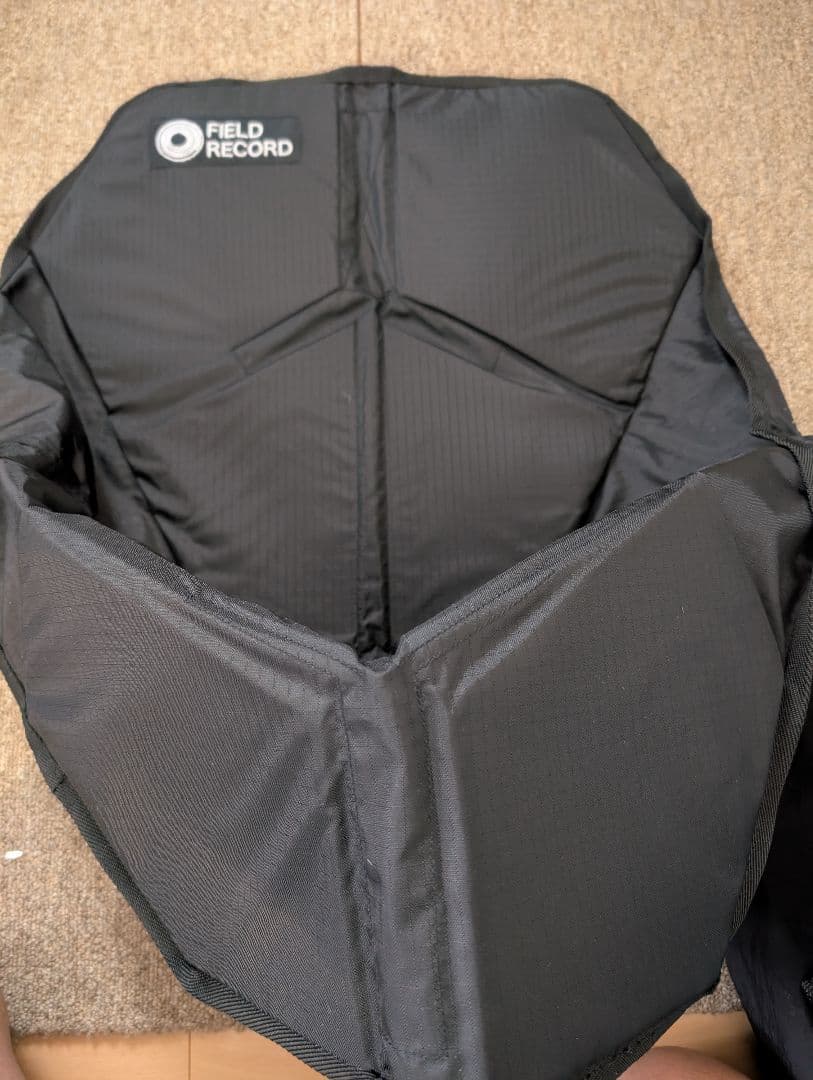 FIELD RECORD チェアカーボンフィールド　新品同様