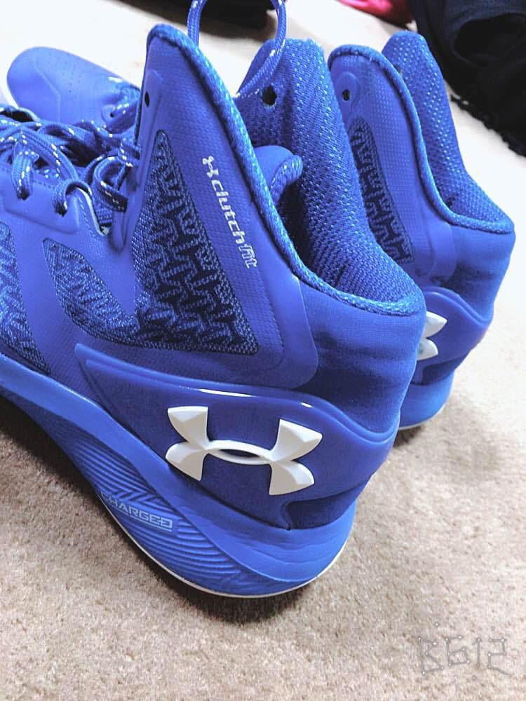 アンダーアーマー クラッチフィット バッシュ 海外モデル