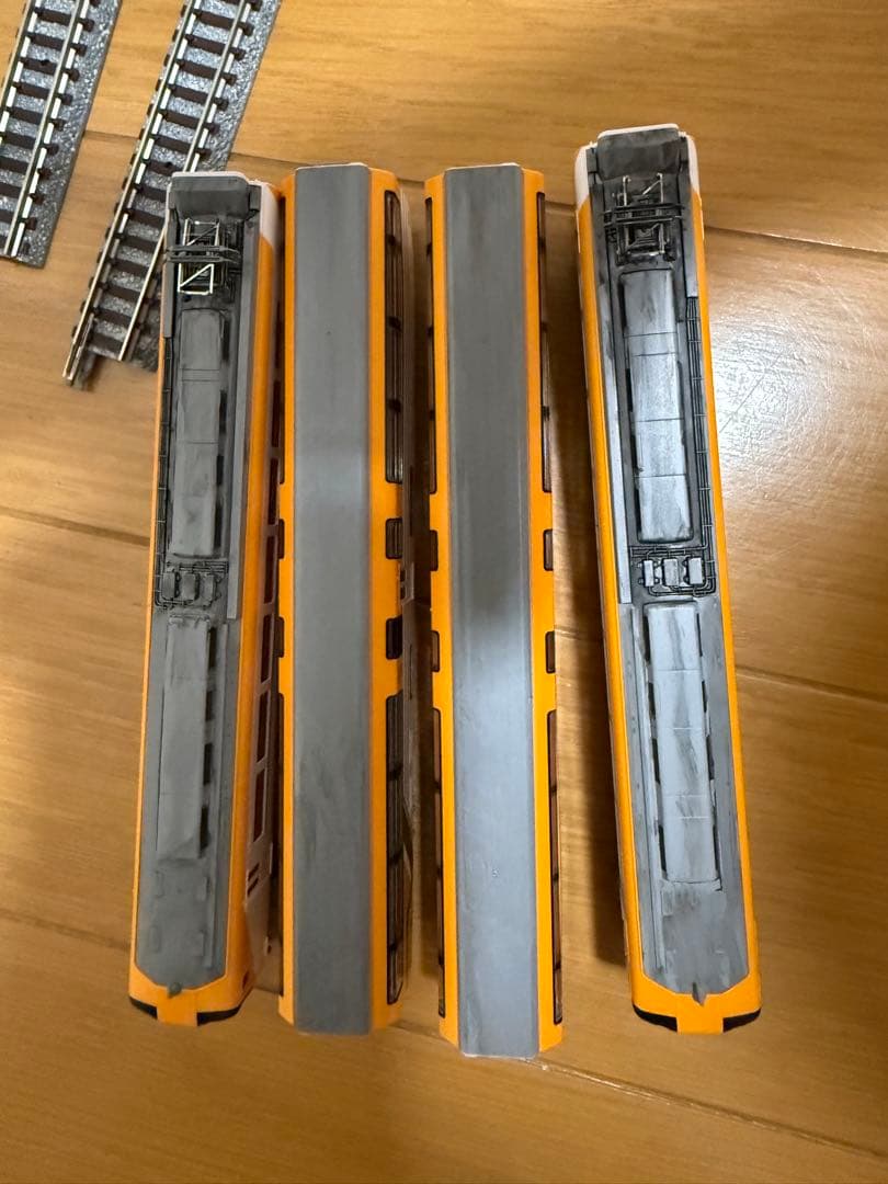 近鉄Nゲージ　ビスタカー　新塗装