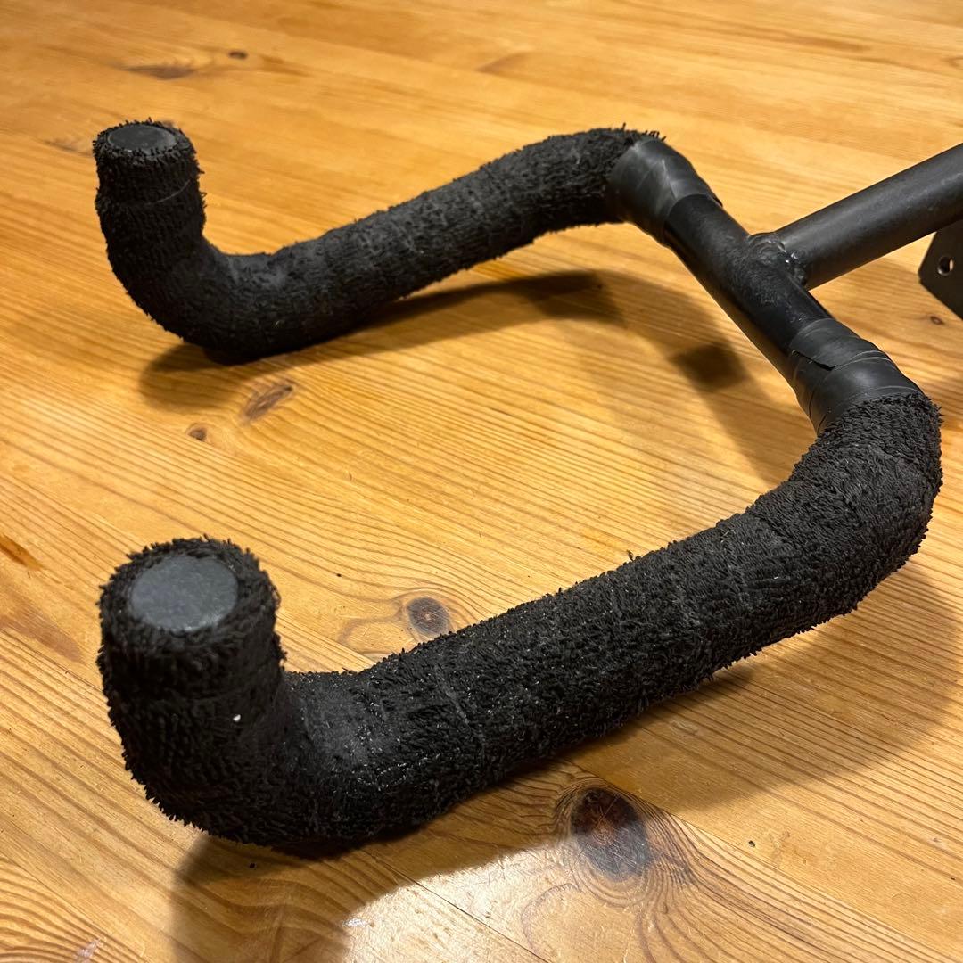 ロードバイク　壁掛けスタンド　鋳物