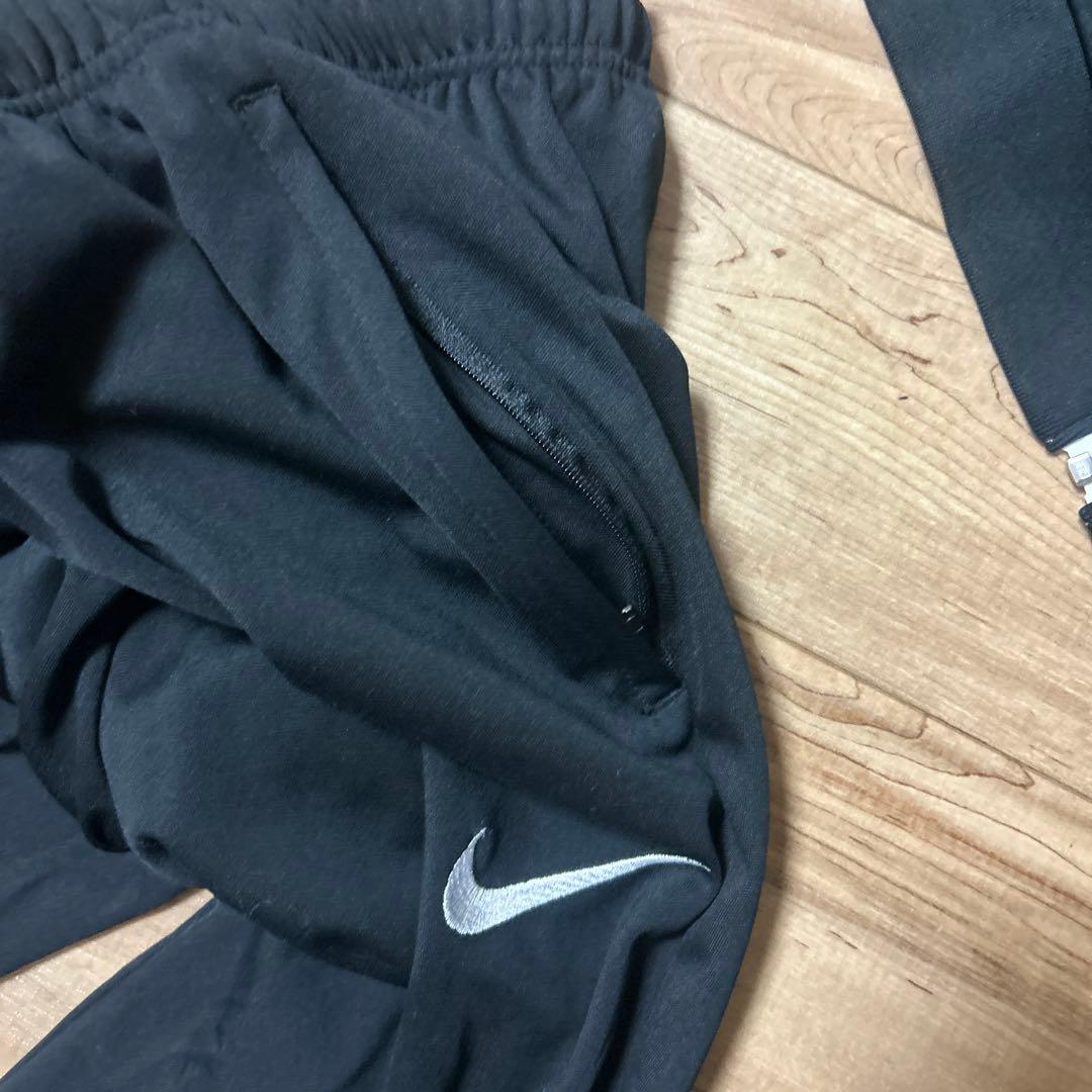 Nike ブラック ジャージ セット　サンフレッチェ広島エンブレム付き