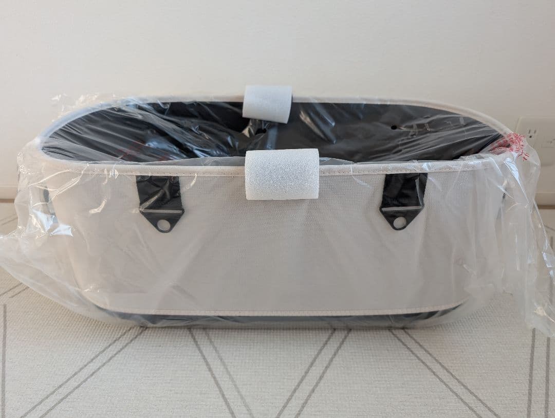 エアバギー　ドーム3　アイボリーホワイト　ラージサイズコットと同色バスケット