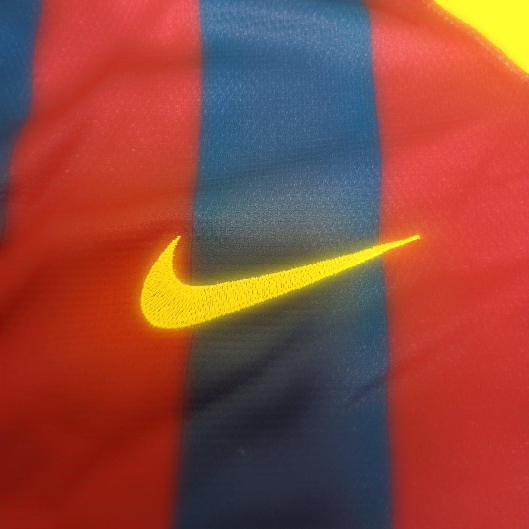 メッシ　バルセロナユニフォーム　紙タグ付き未使用品　リオネルメッシ　バルサ