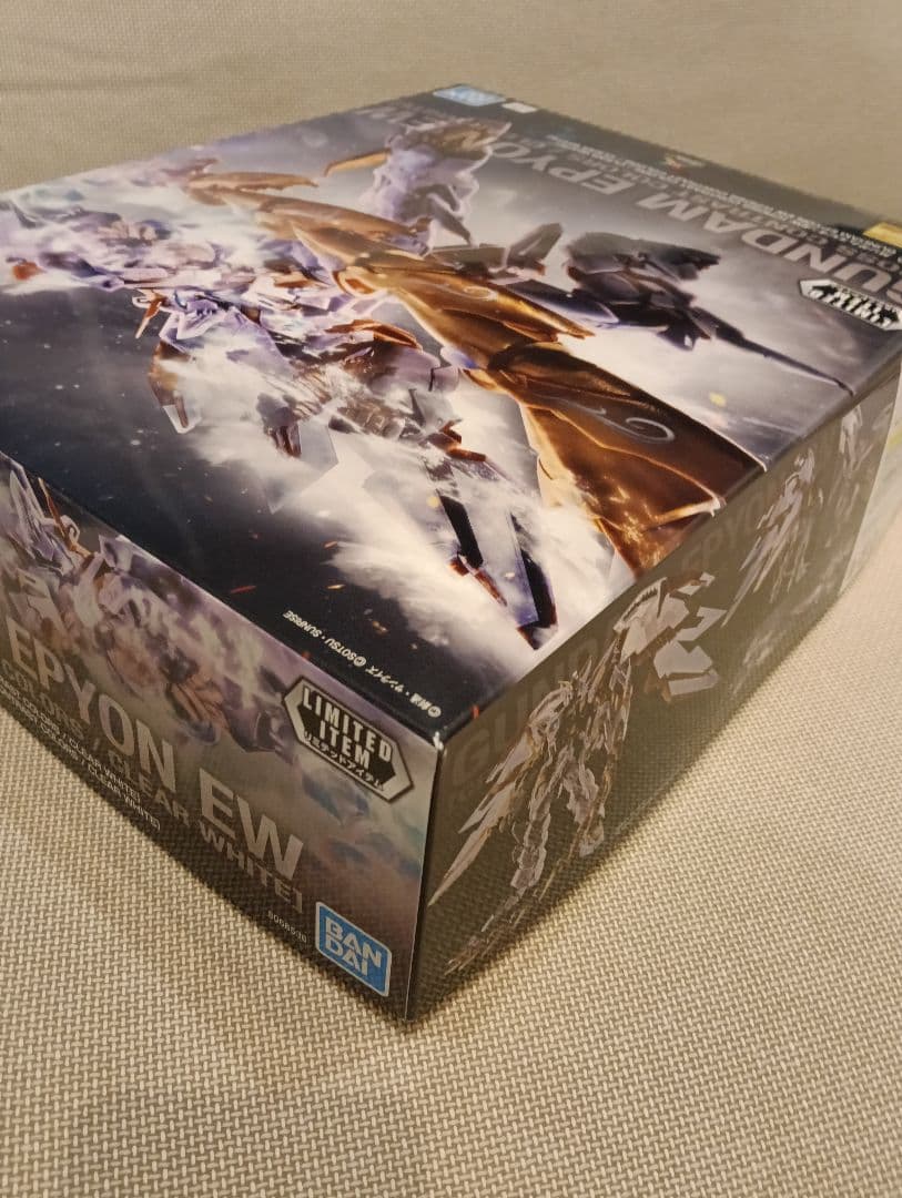 MG 1/100 ガンダムエピオンEW クロスコントラストカラー