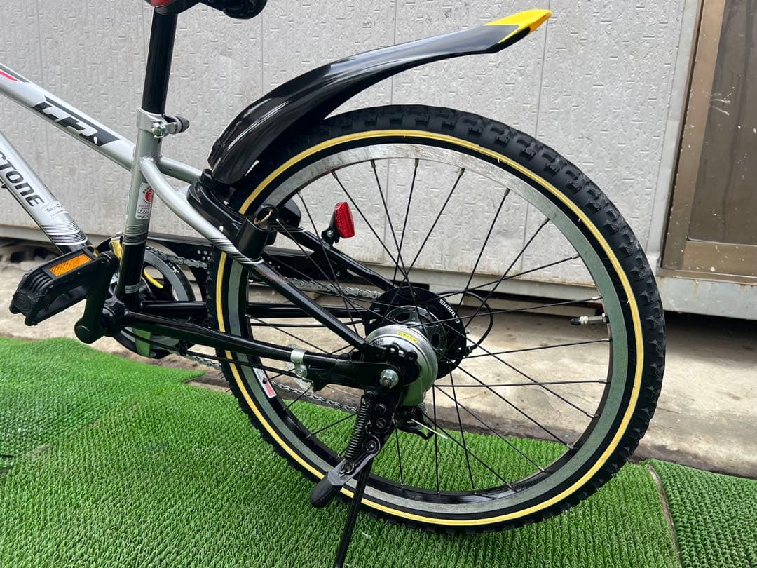 BRIDGESTONE ブリヂストン　クロスファイヤージュニア　22インチ