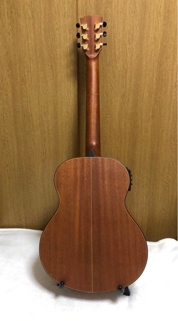 美品 TRAVELER GUITAR トラベラーギター エレアコ CL-3E