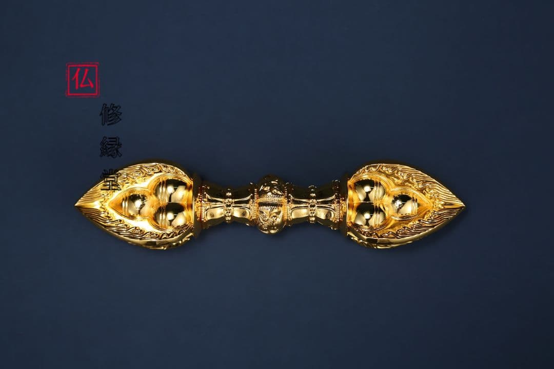 【修縁堂】密教法具摩宝珠鬼面杵中空は入蔵可能です2頭の炎の玉は開けることができる