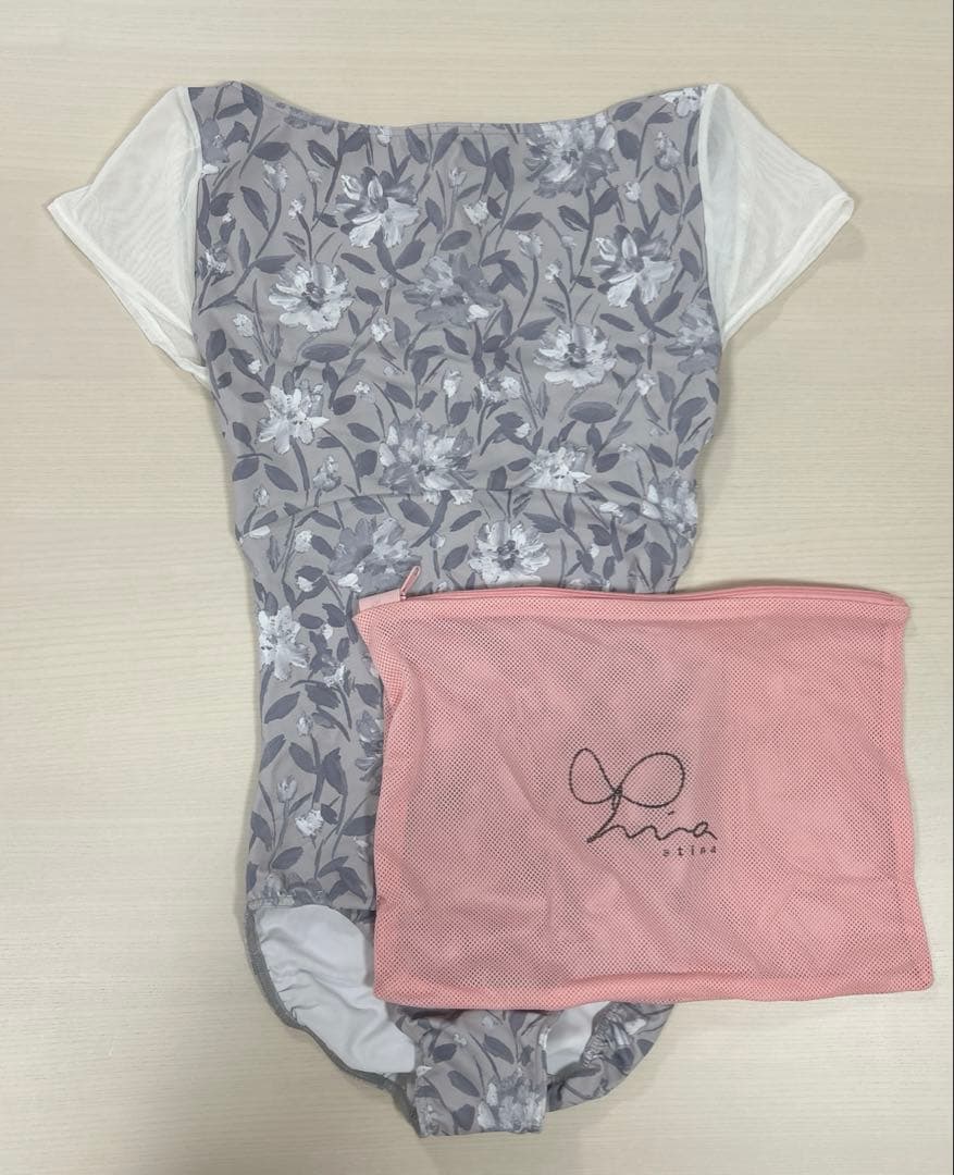 スティナ　Stina レオタード