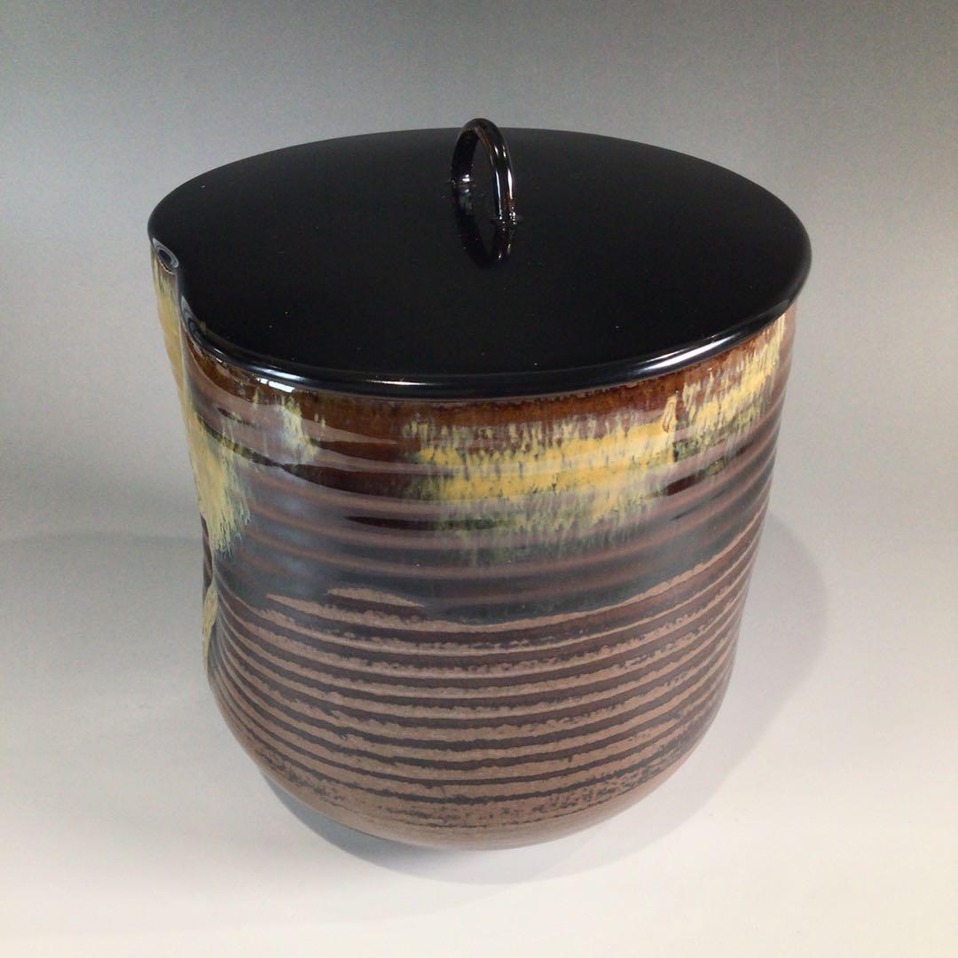 Ｐ６５５　水指　『高取焼』『鬼丸雪山造』　共箱　茶道具