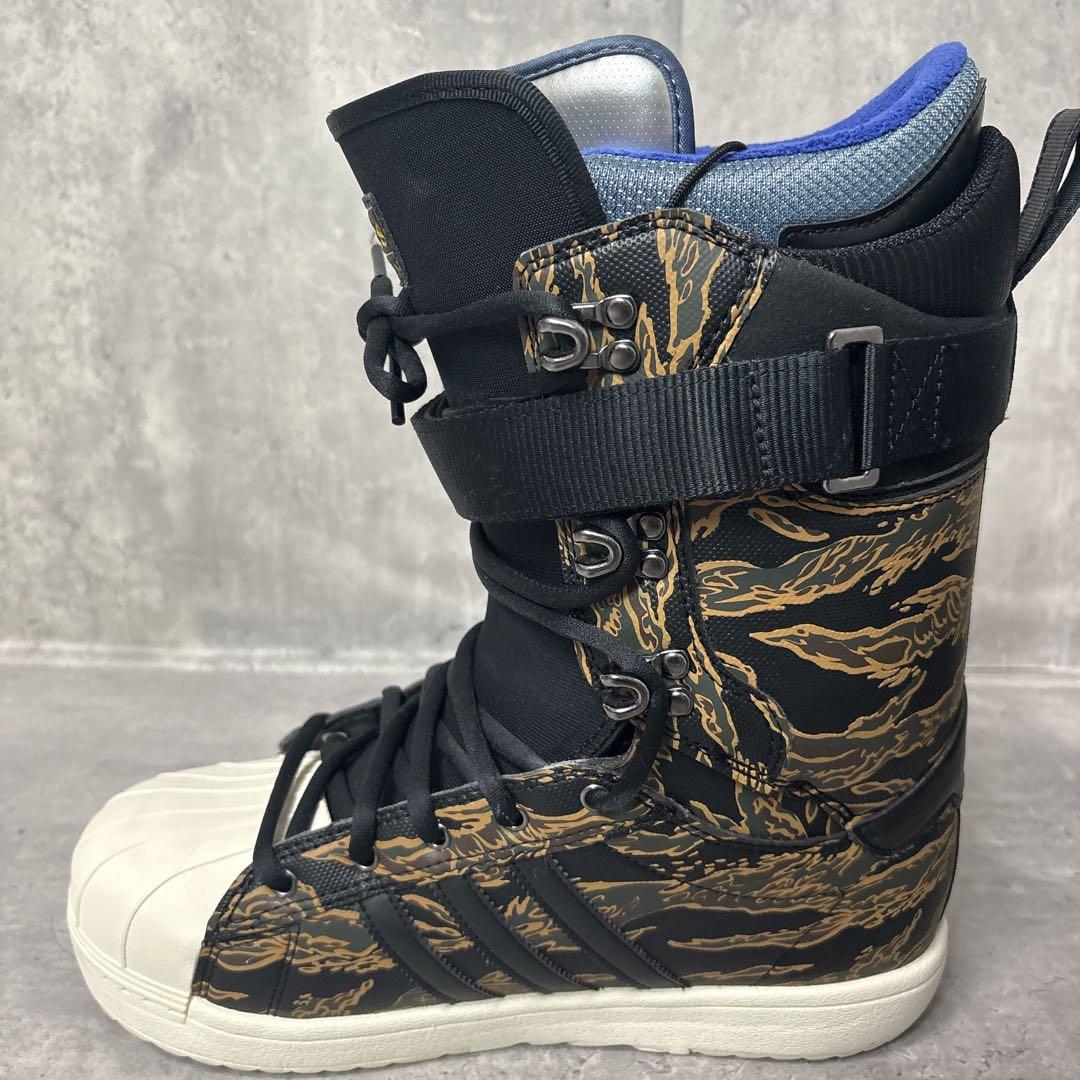 【未使用級】アディダス SUPERSTAR ADV スノーボードブーツ 28