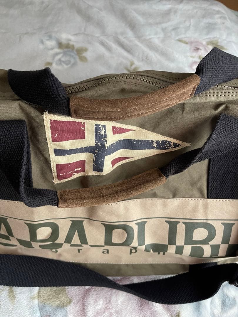 ナパピリ　ボストンバッグ　牛革　約100Ｌ