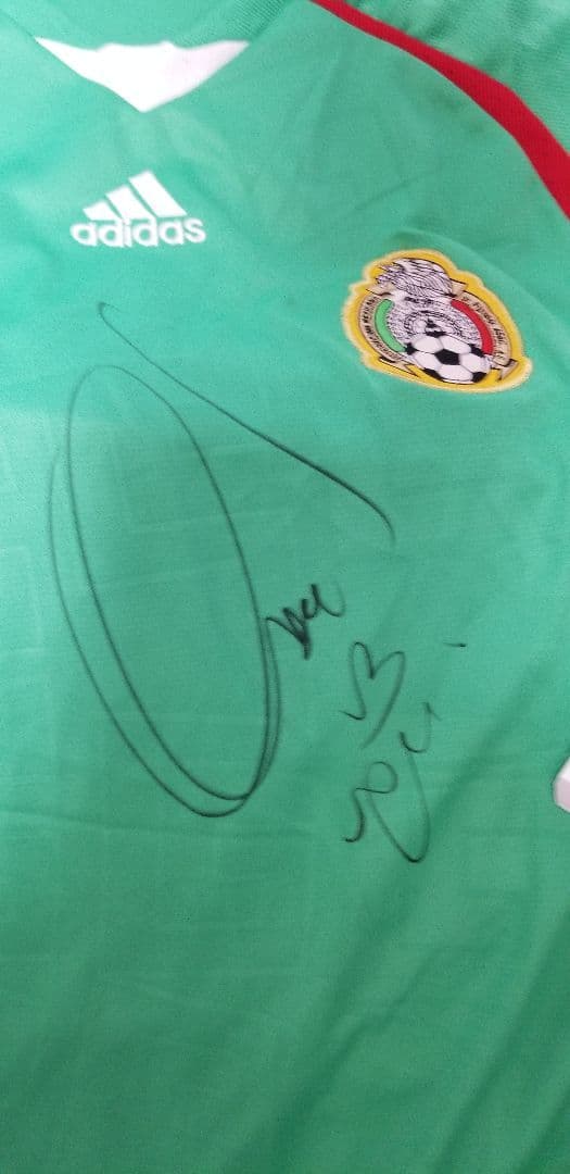 メキシコ代表　ギジェルモ・オチョア　直筆サイン入　サインユニフォーム