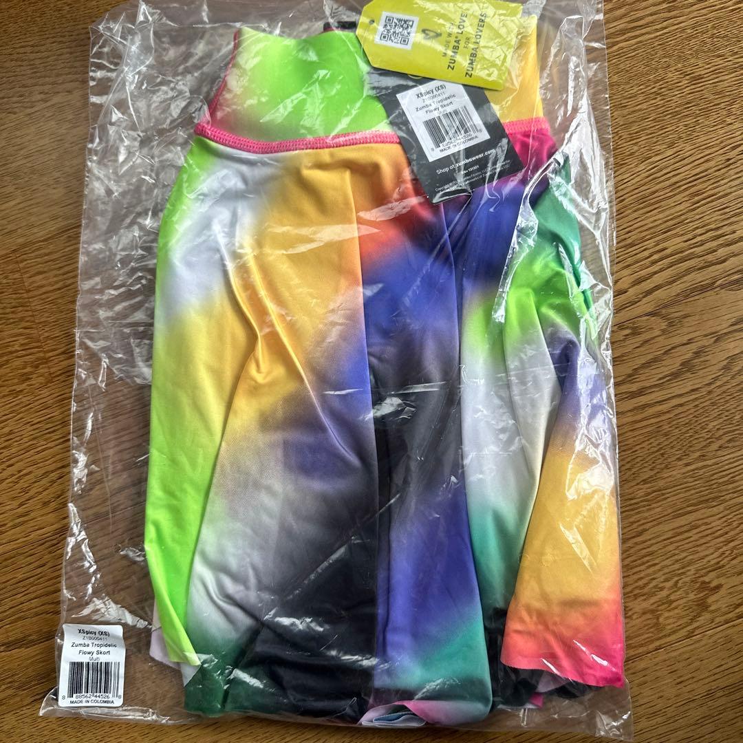 正規品 新品 ズンバ S Tropidelic Flowy スコート