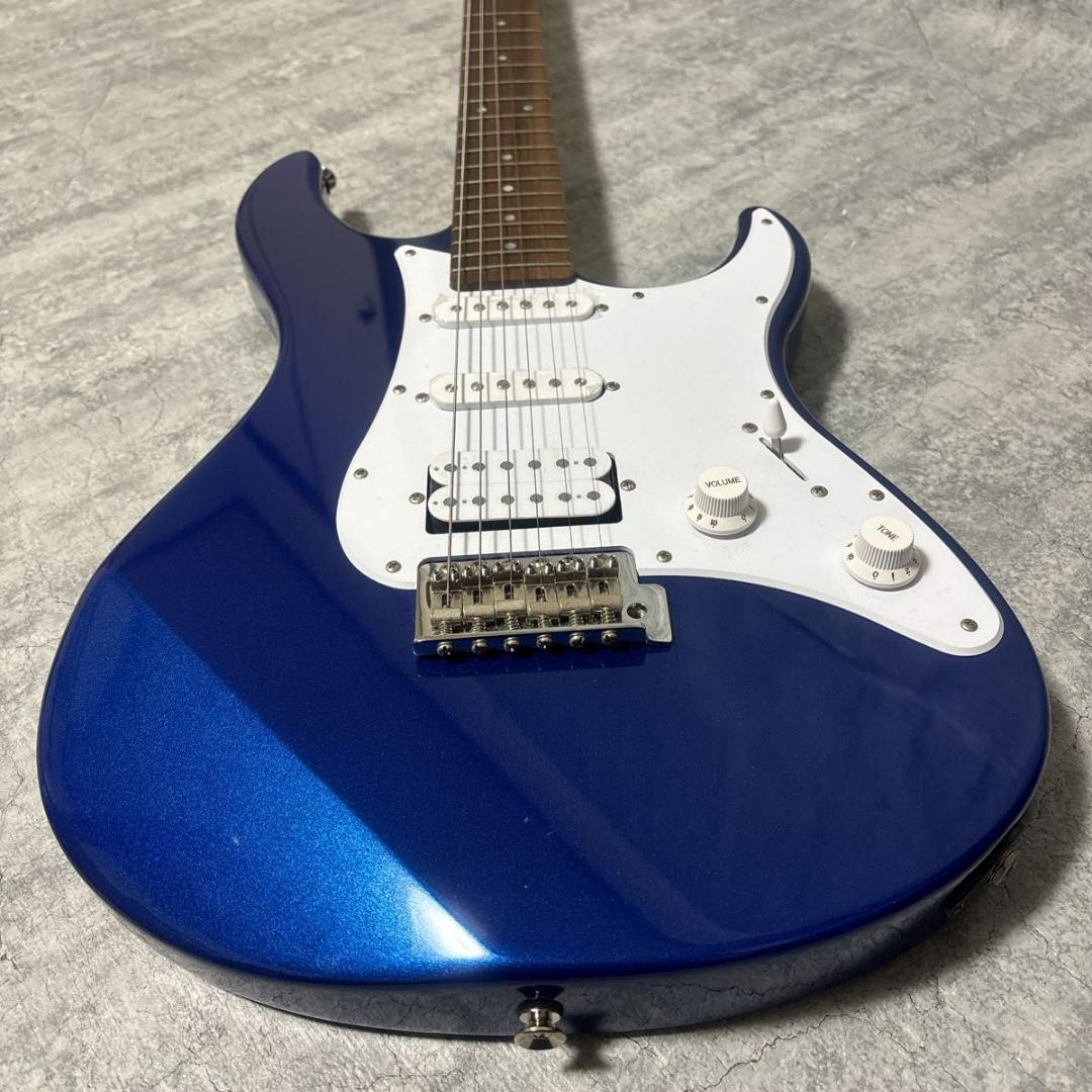 【極美品】 YAMAHA PACIFICA 012（ダークブルーメタリック）