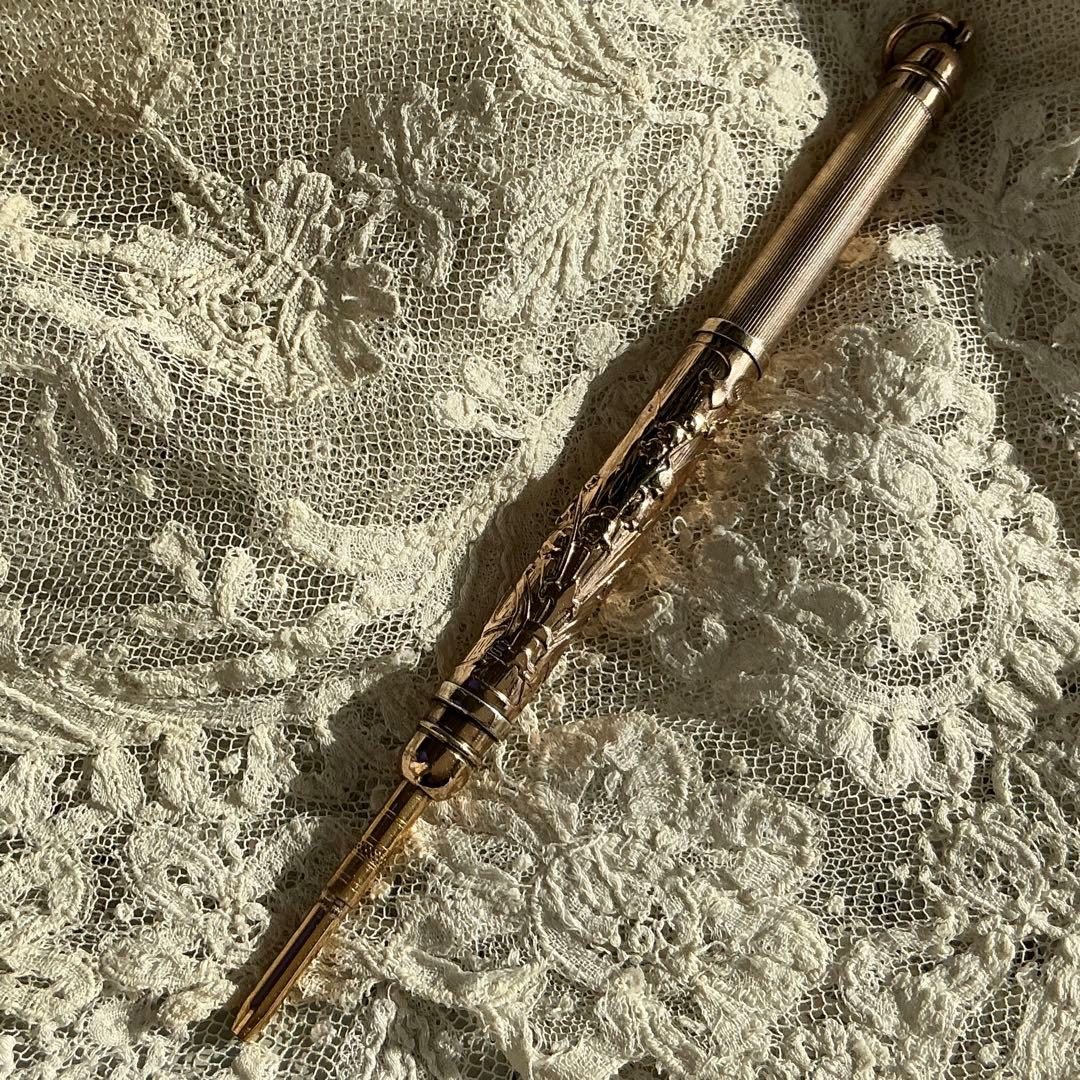 【D】フランスアンティーク　レアカラー♡　すずらん　ペンシル　ペンダント