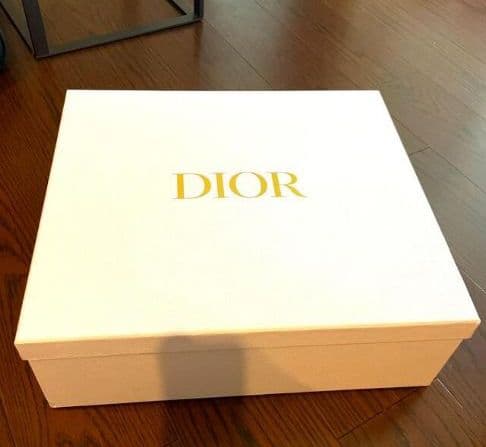 クリスチャンディオール箱