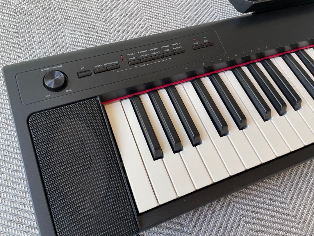 YAMAHA 電子ピアノ　piaggero NP-32 取扱説明書あり