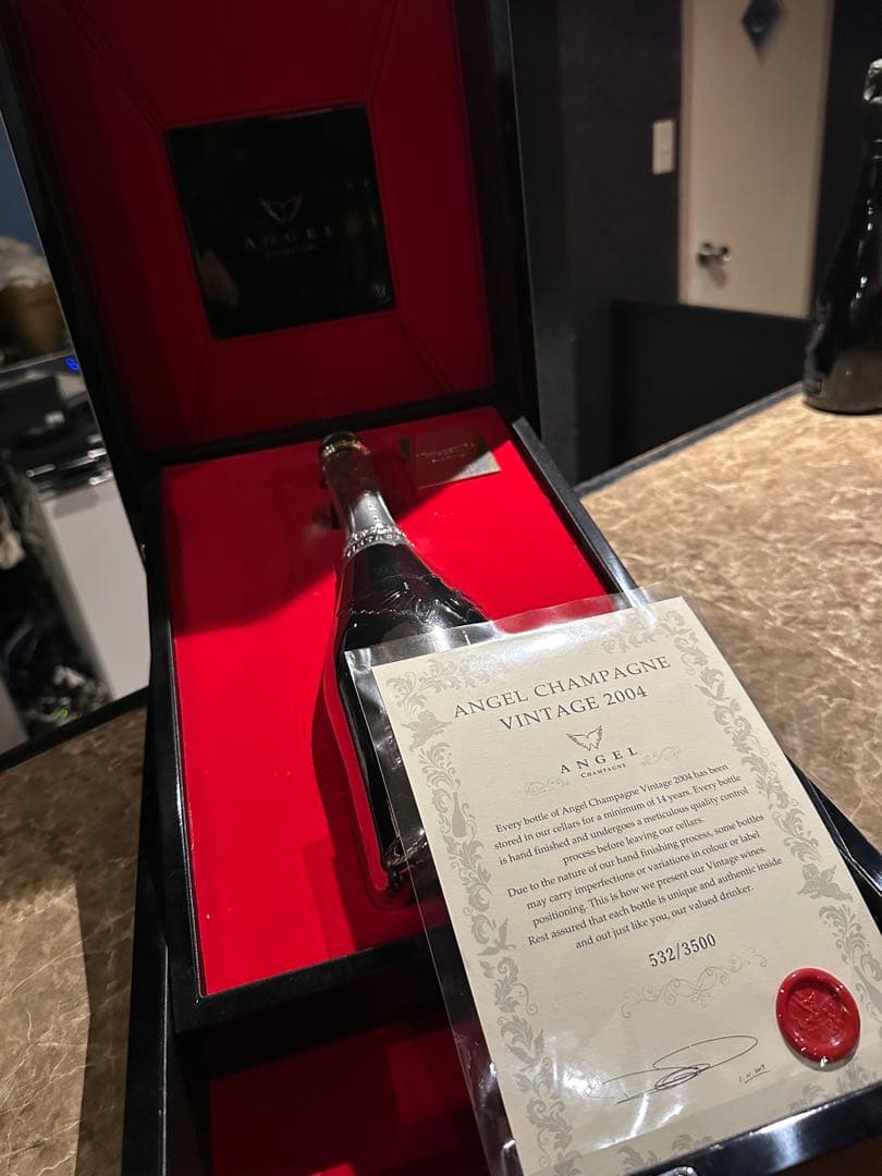 シャンパン空き箱