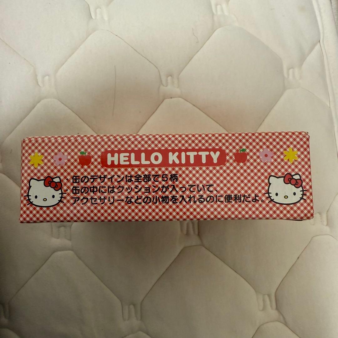 未開封 ハロー キティ コレクターズ マスコット 缶 2001年 サンリオ 箱入