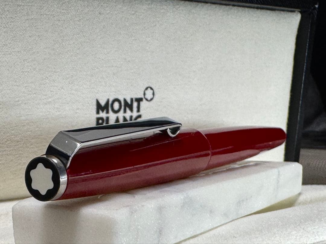 【極美品】モンブラン No300 万年筆ボルドー軸　コンバーター付