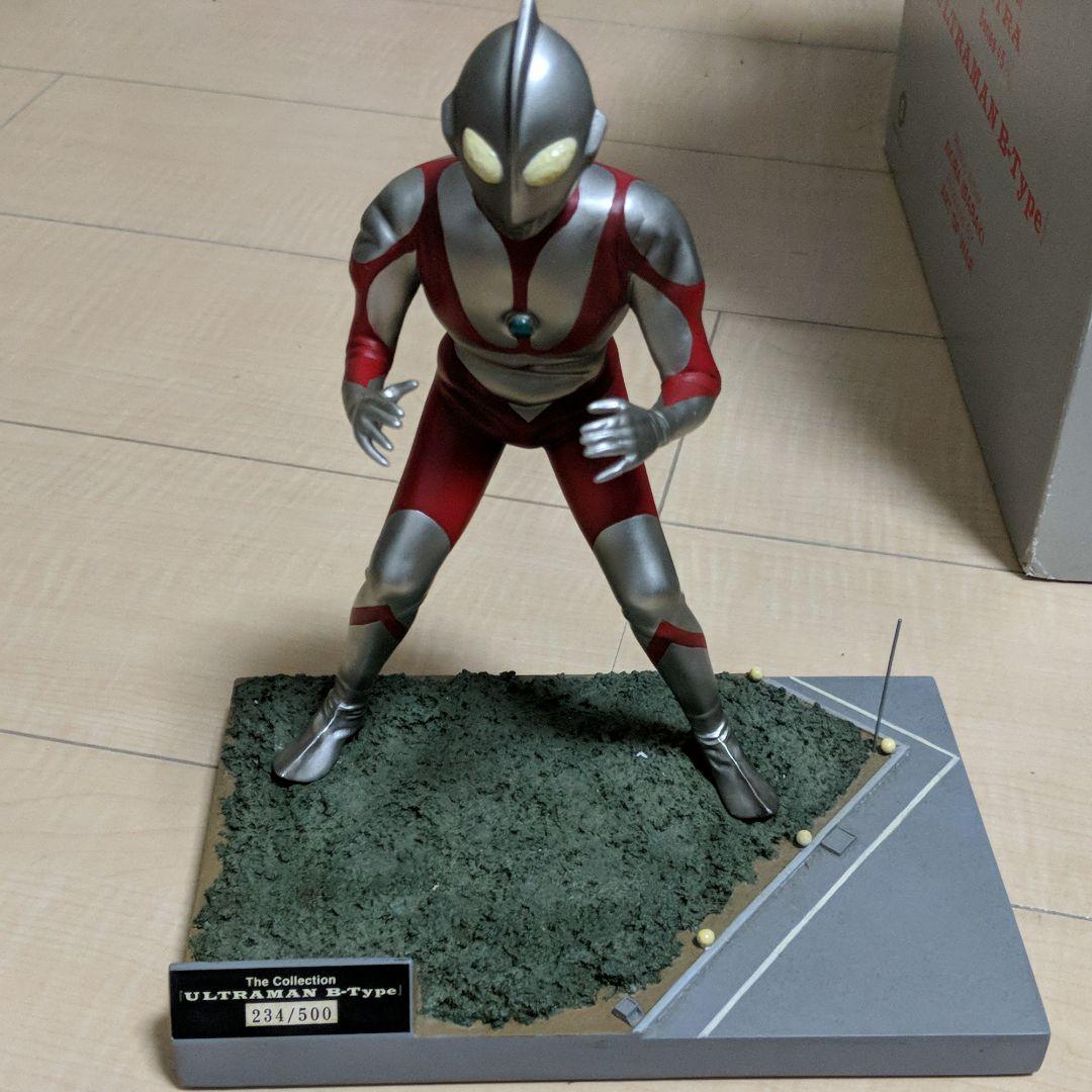 ULTRAMAN B-type フィギュア