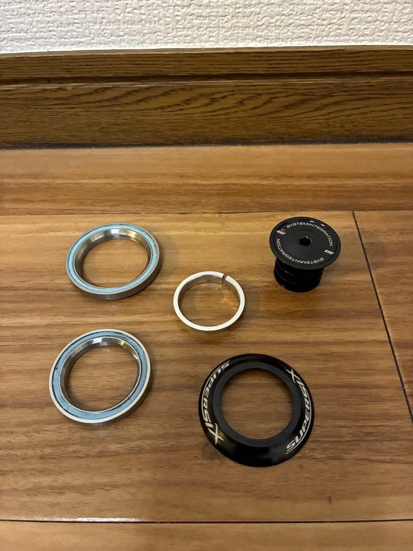 SUPERSIX EVO NANO BLACK INC.フロントフォーク