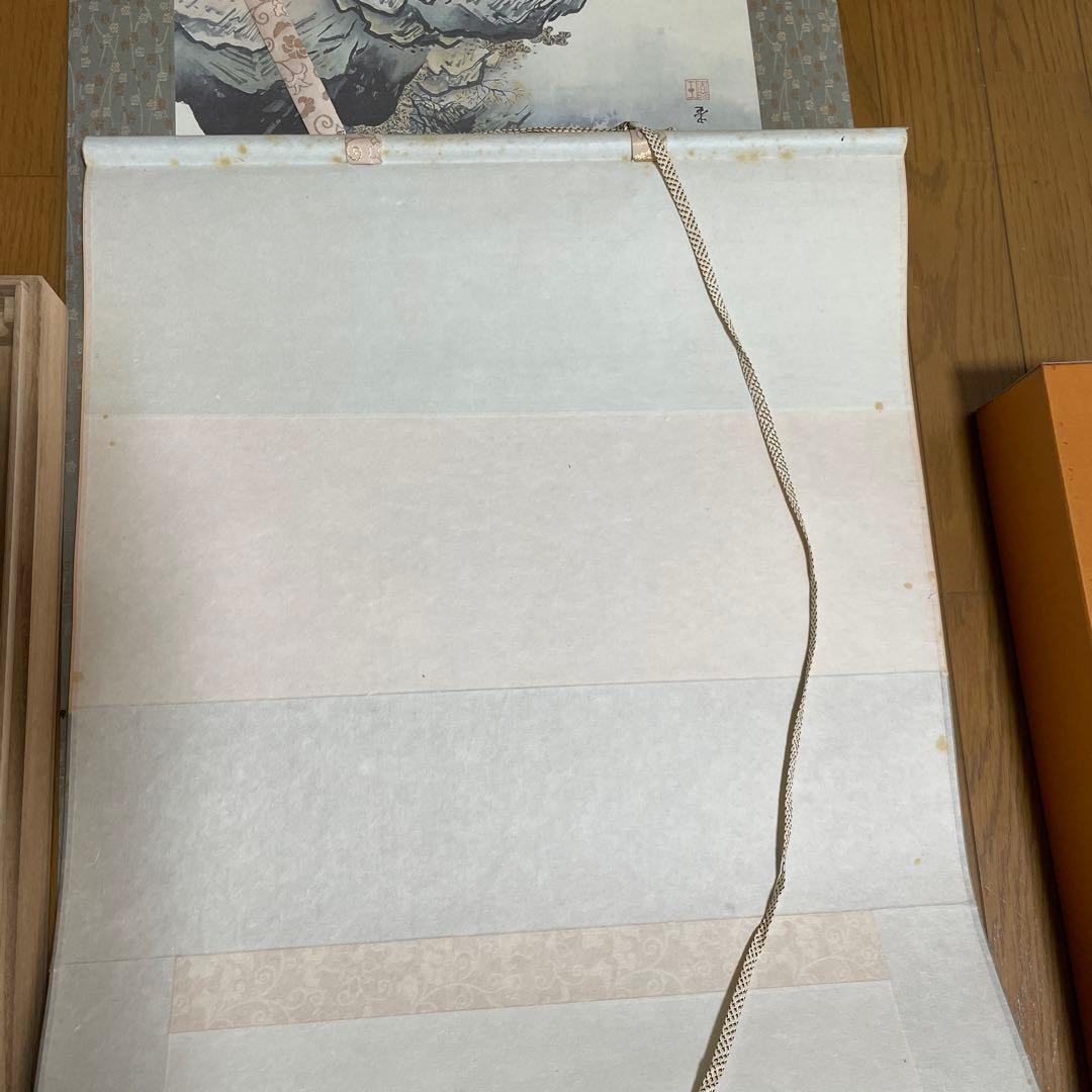 箱付き❗️掛軸　川合玉堂　秋渓帰樵　複製画　おまけで風鎮 オニキス