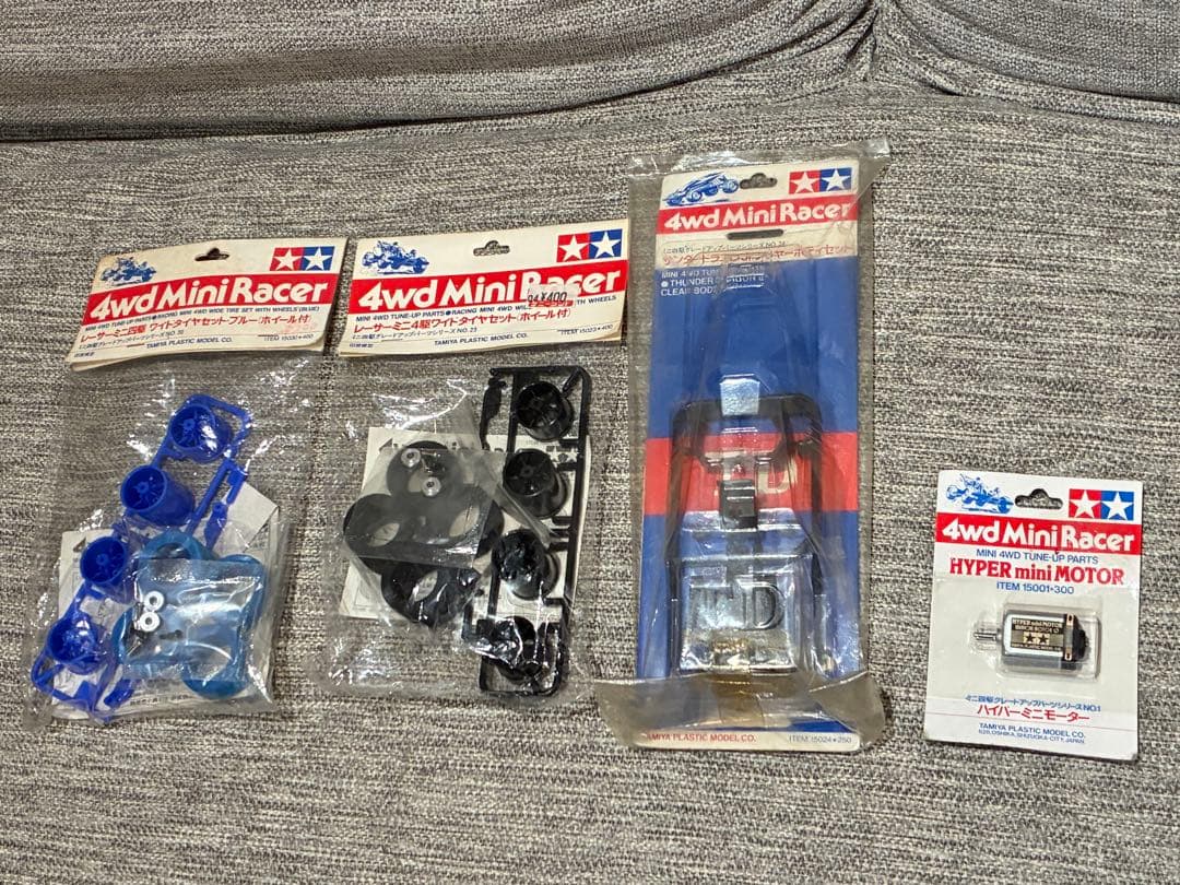 レーサーミニ四駆 ワイドタイヤセット 他 旧タグデザイン