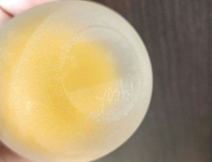 桃と枇杷のようなペーパーウエイト