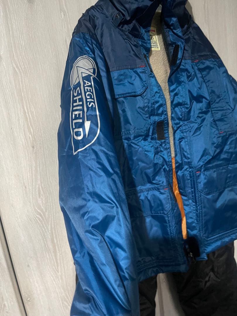 未使用品！Aegis Shield フィッシングスーツ 上下セット