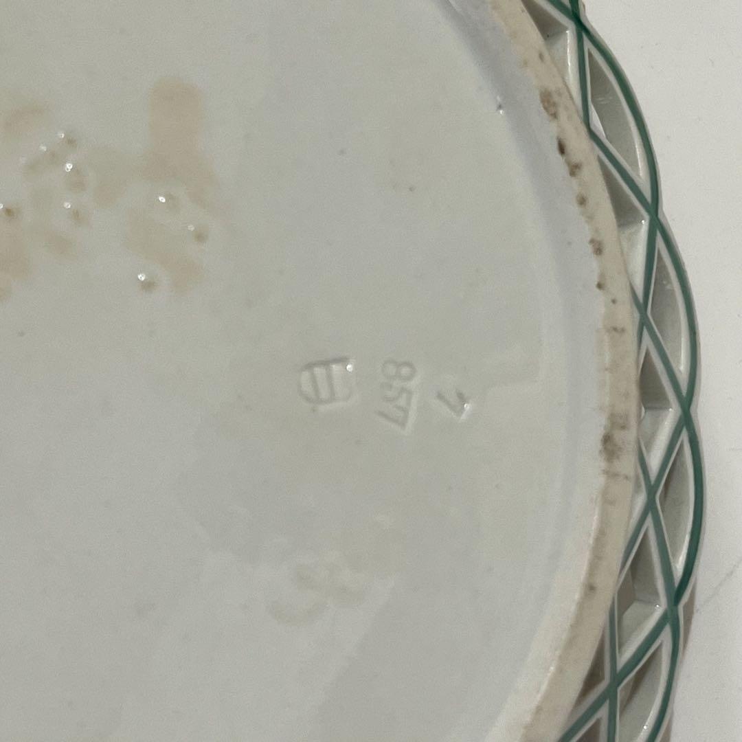 ヴィエナスタイル　恋人文透かしバスケット