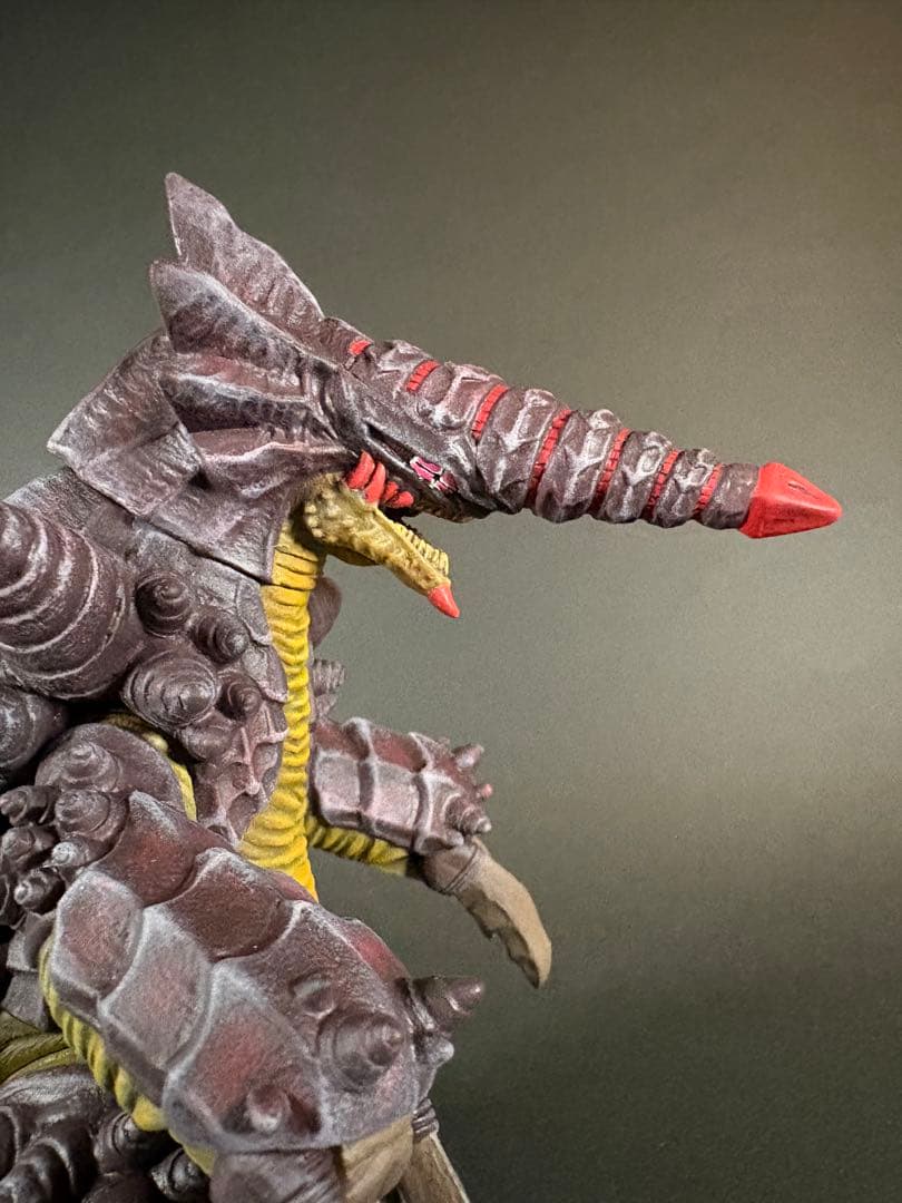 ウルトラ怪獣　グライムＡ　ソフビ リペイント