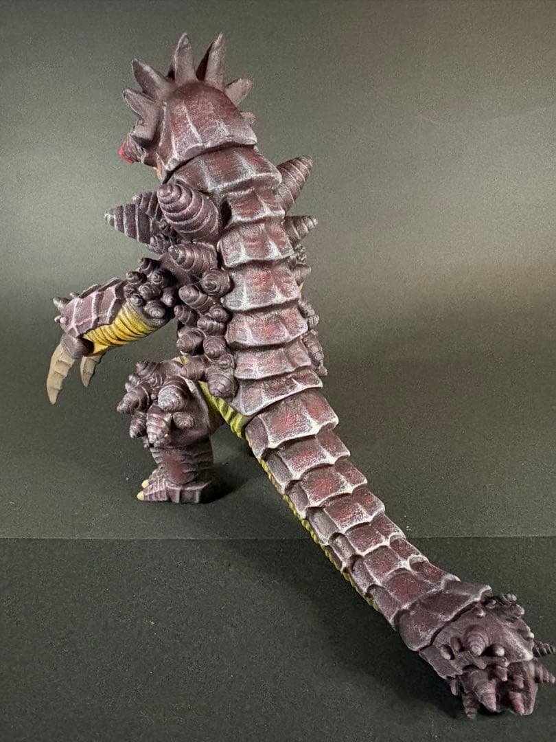 ウルトラ怪獣　グライムＡ　ソフビ リペイント