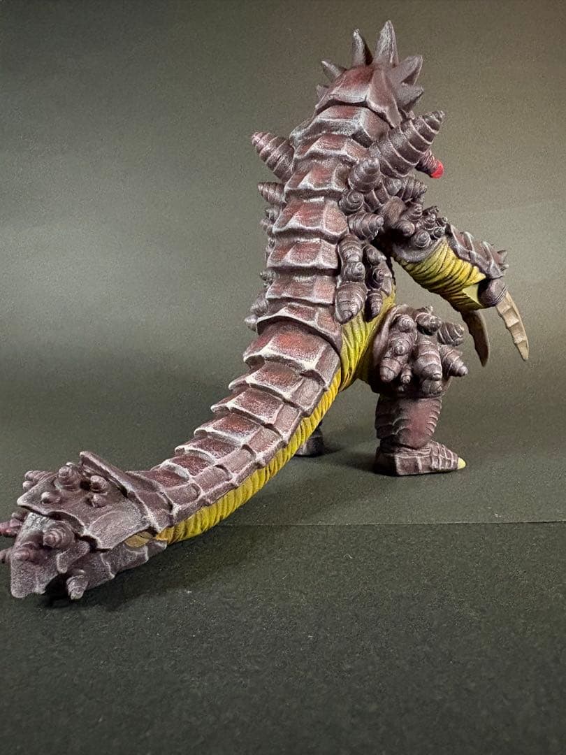 ウルトラ怪獣　グライムＡ　ソフビ リペイント