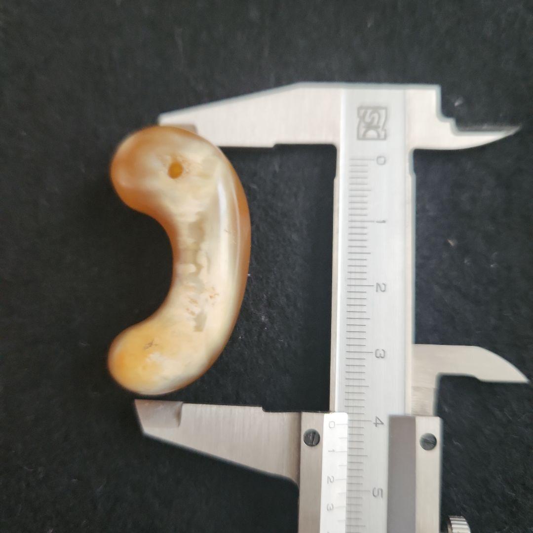 勾玉‥古墳時代‥発掘品