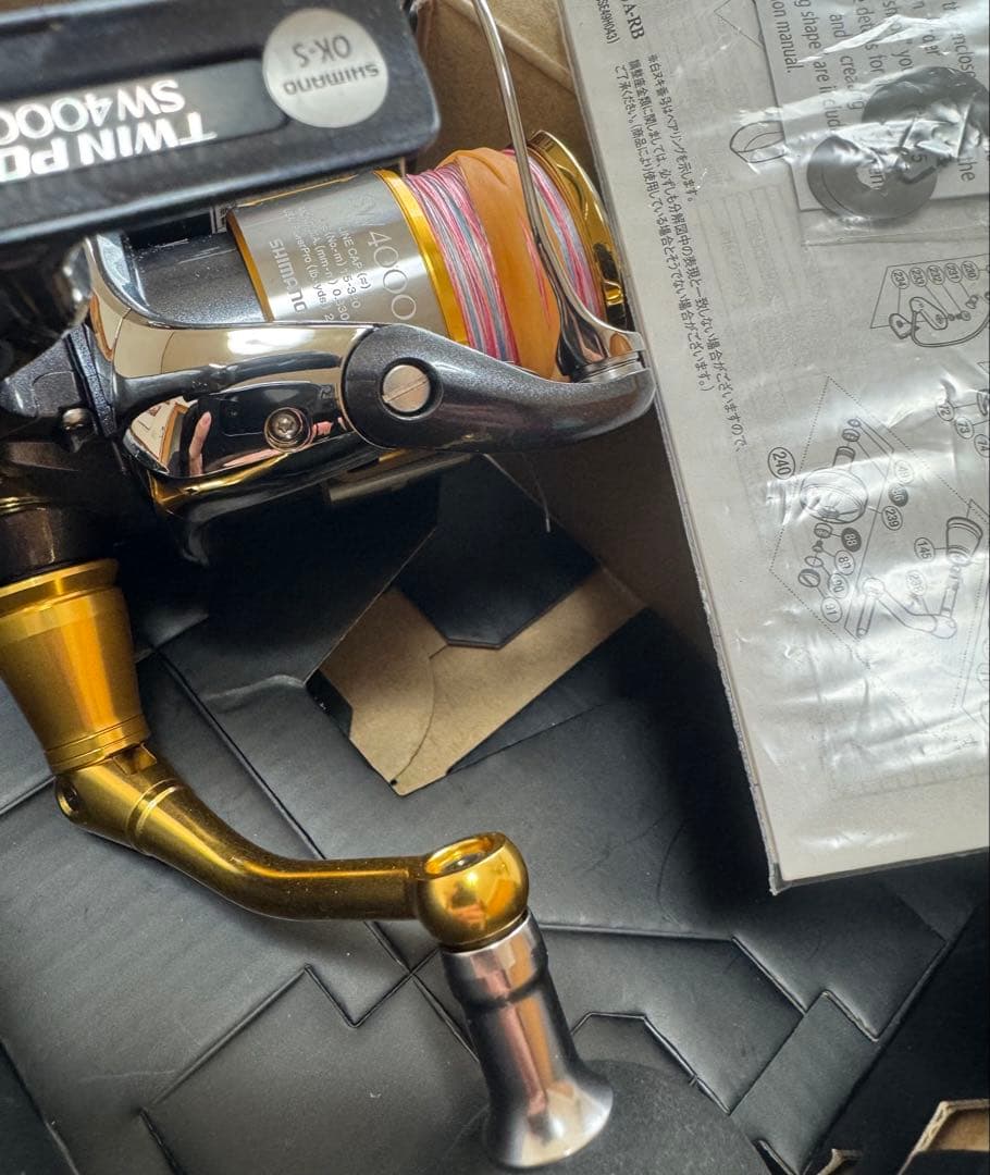 シマノ SW4000XG スピニングリール