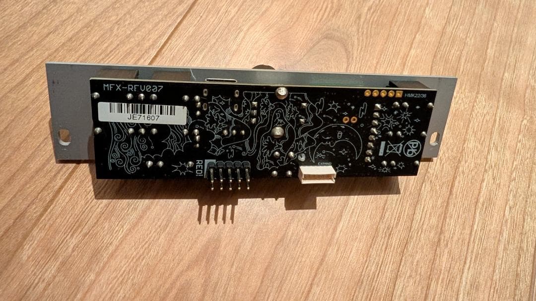 ALM Busy Circuits / MFX モジュラーシンセ