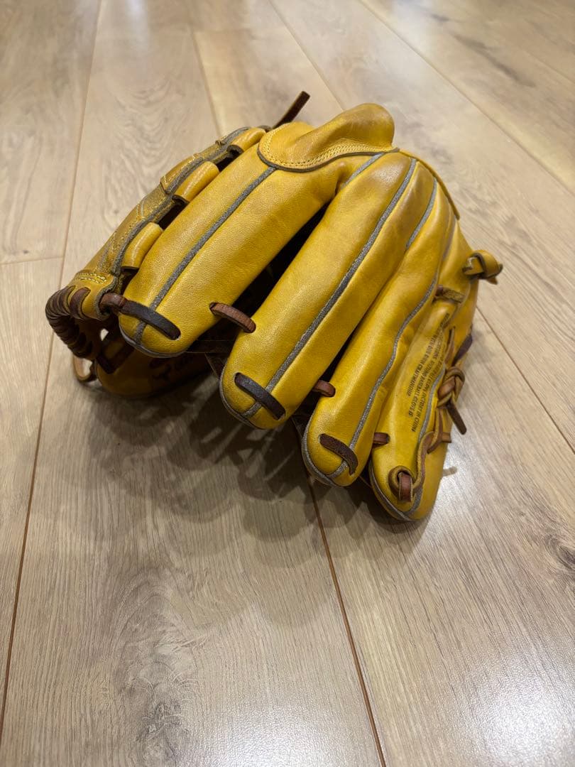 ミズノプロ一般投手用グローブ！廃盤品！オススメ品！革質良！