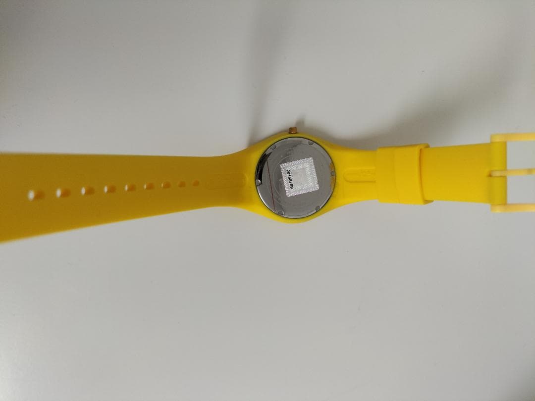 直筆サイン入りBOX付き　ガールズケイリン×ice watch 小林莉子選手