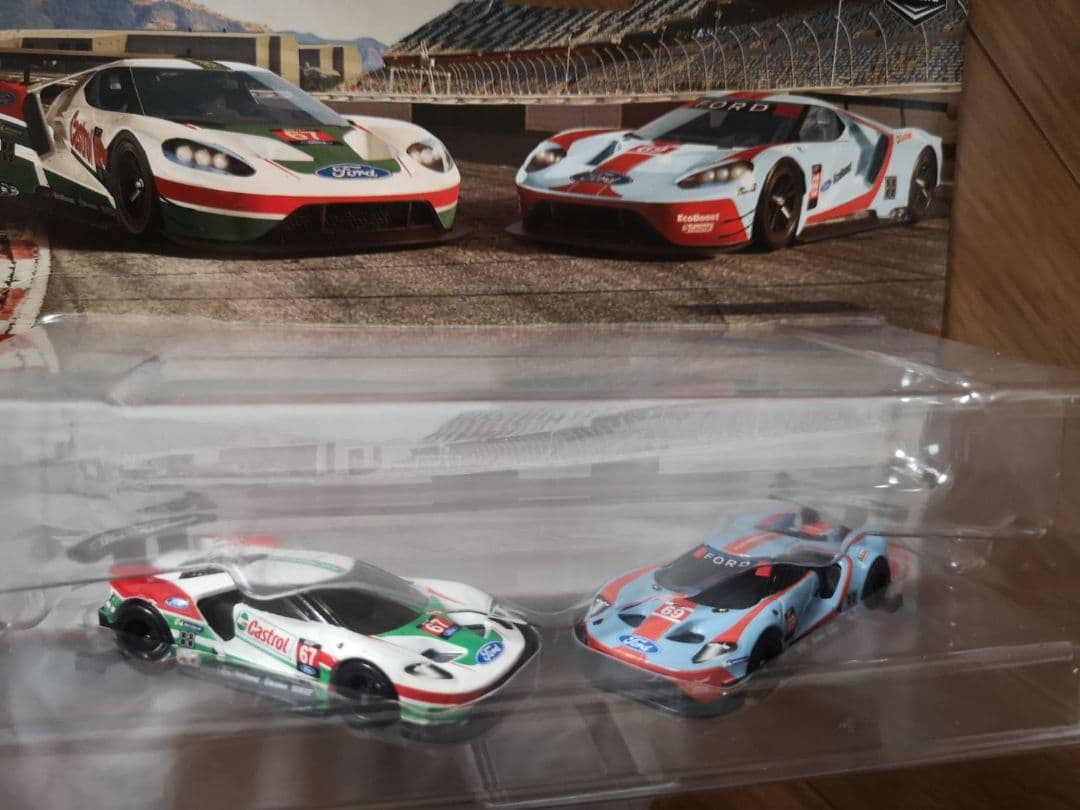 ホットウィール　2カーパック　トランスポート　チートラ