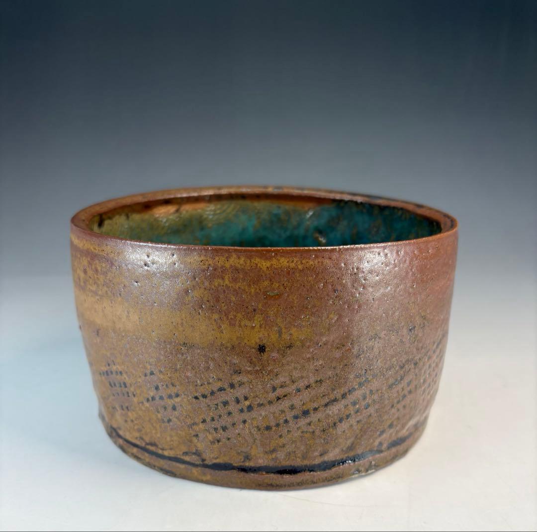 【中古品】熊谷保興造　上野焼鉄釉たつき建水（共箱）