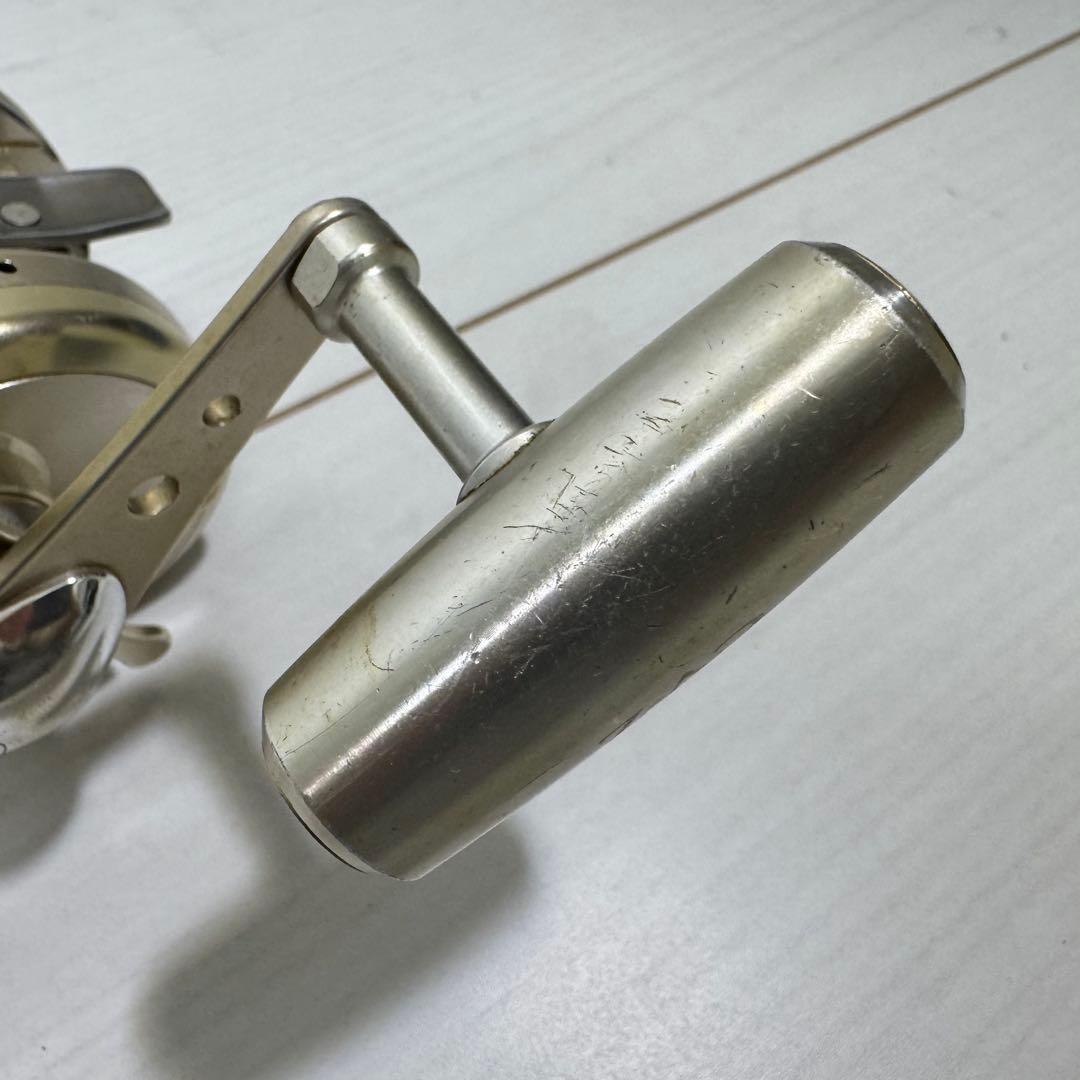 Daiwa 250J ミリオネア　CV-Z