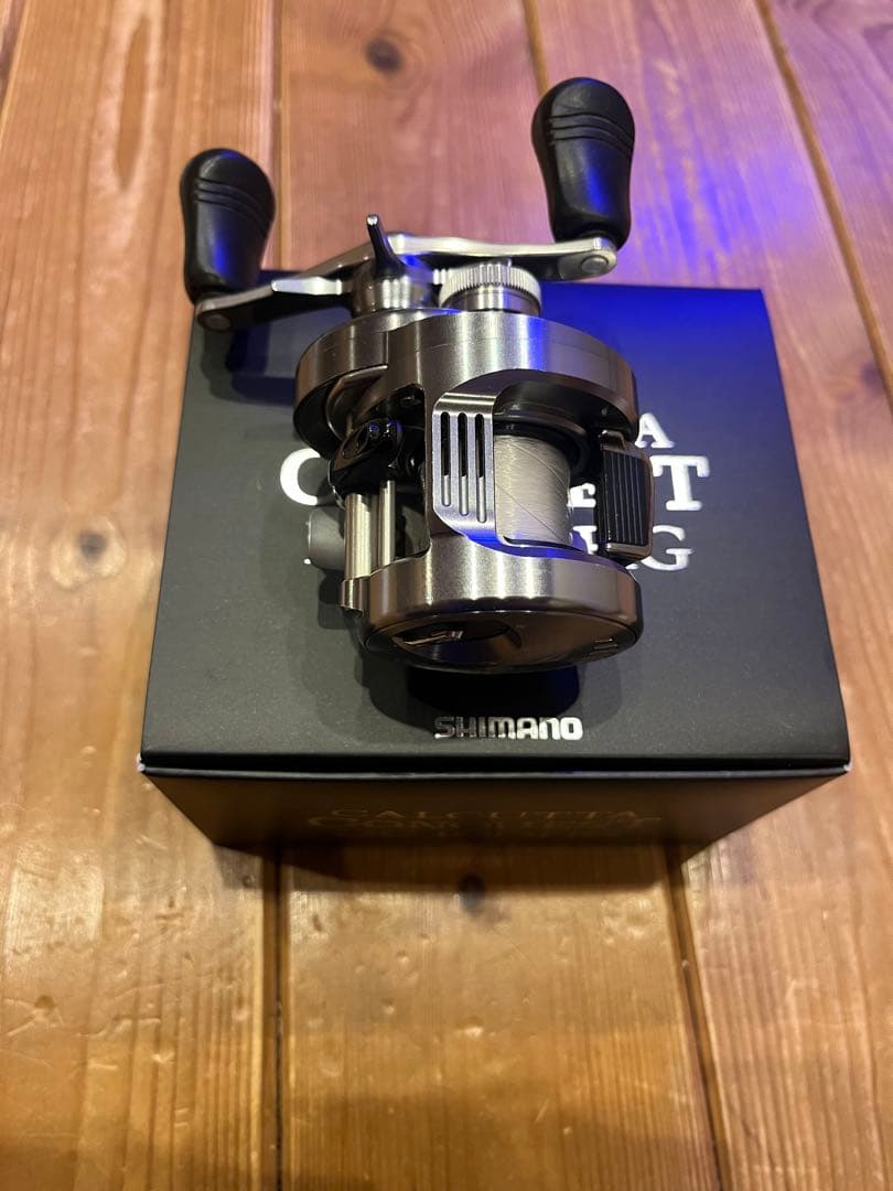 シマノ　20カルカッタコンクエストDC100HG