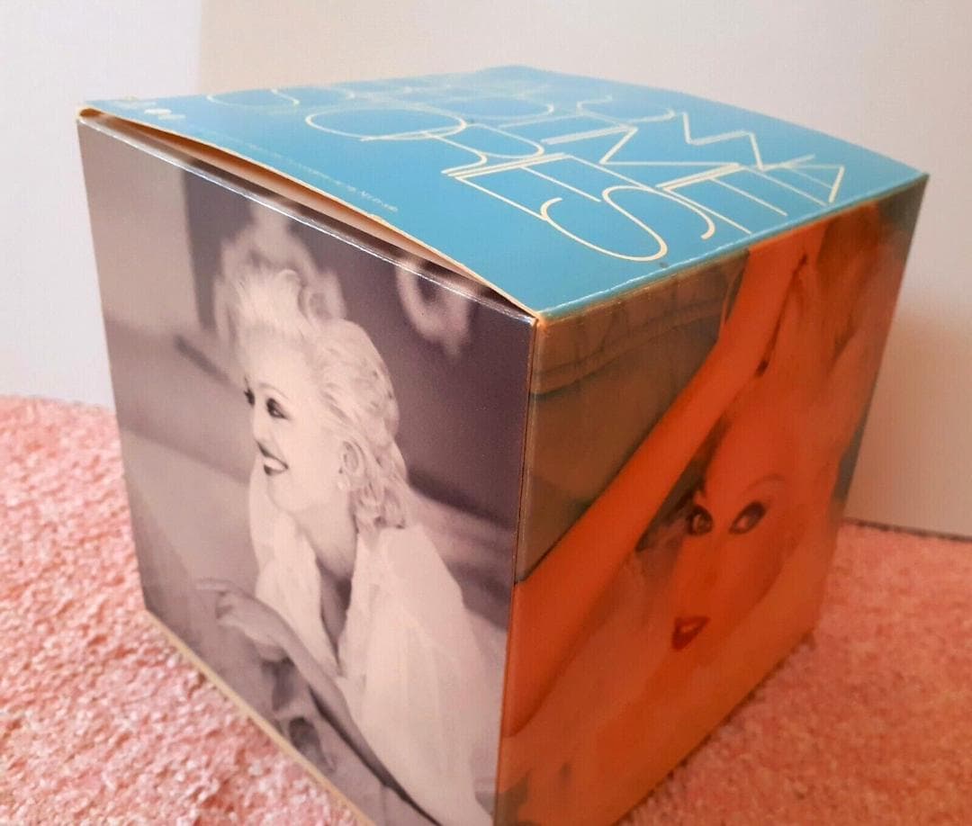 MADONNA　BEDTIME STORIES　宣伝用 ディスプレイ キューブ